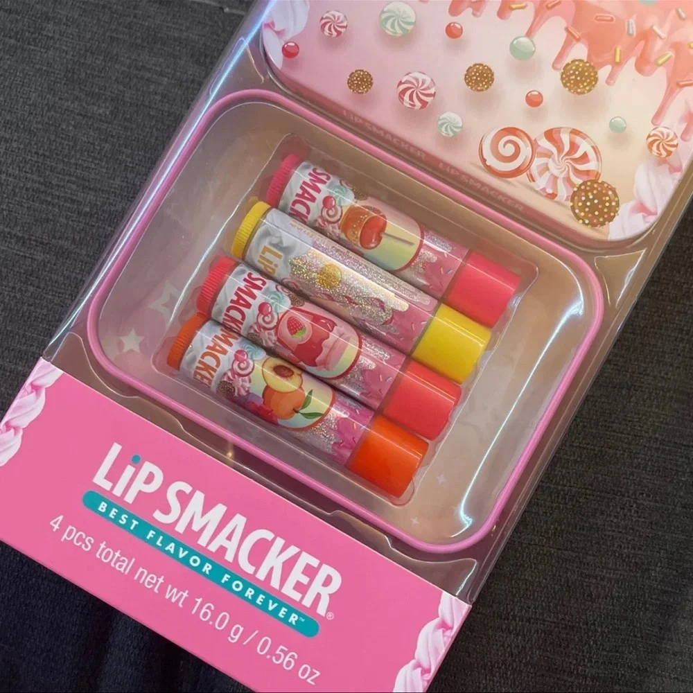 🍬🍬Sweet Flavors Lip Smacker with Tin🍬🍬